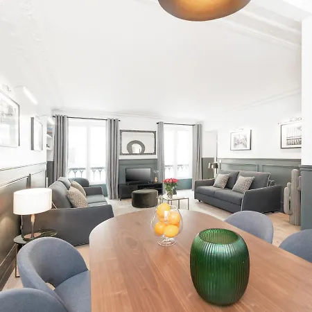 Livinparis - Luxury Ac 3 Bedrooms Le Louvre Iii * Paris