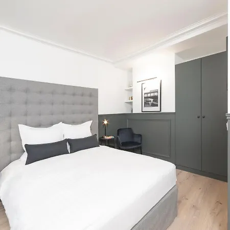 Livinparis - Luxury Ac 3 Bedrooms Le Louvre Iii Appartamento Parigi