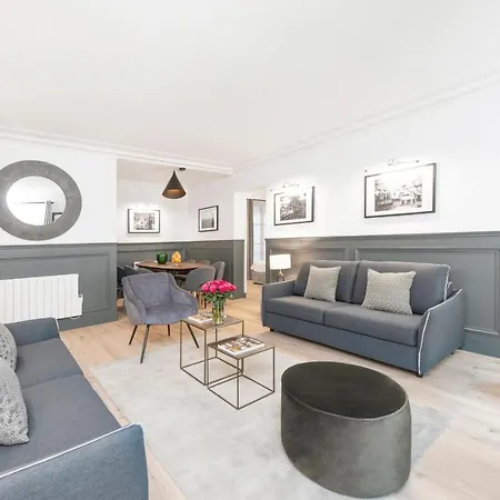 Livinparis - Luxury Ac 3 Bedrooms Le Louvre Iii Apartment Paris