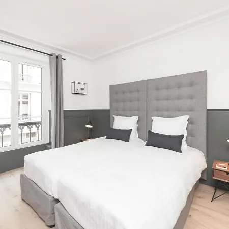 Livinparis - Luxury Ac 3 Bedrooms Le Louvre Iii Apartment *