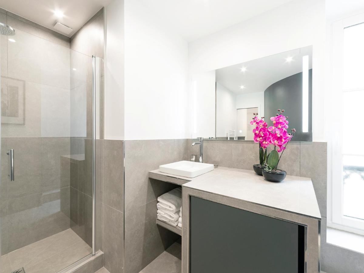 Appartamento Livinparis - Luxury 3 Bedrooms Le Louvre Ii Parigi
