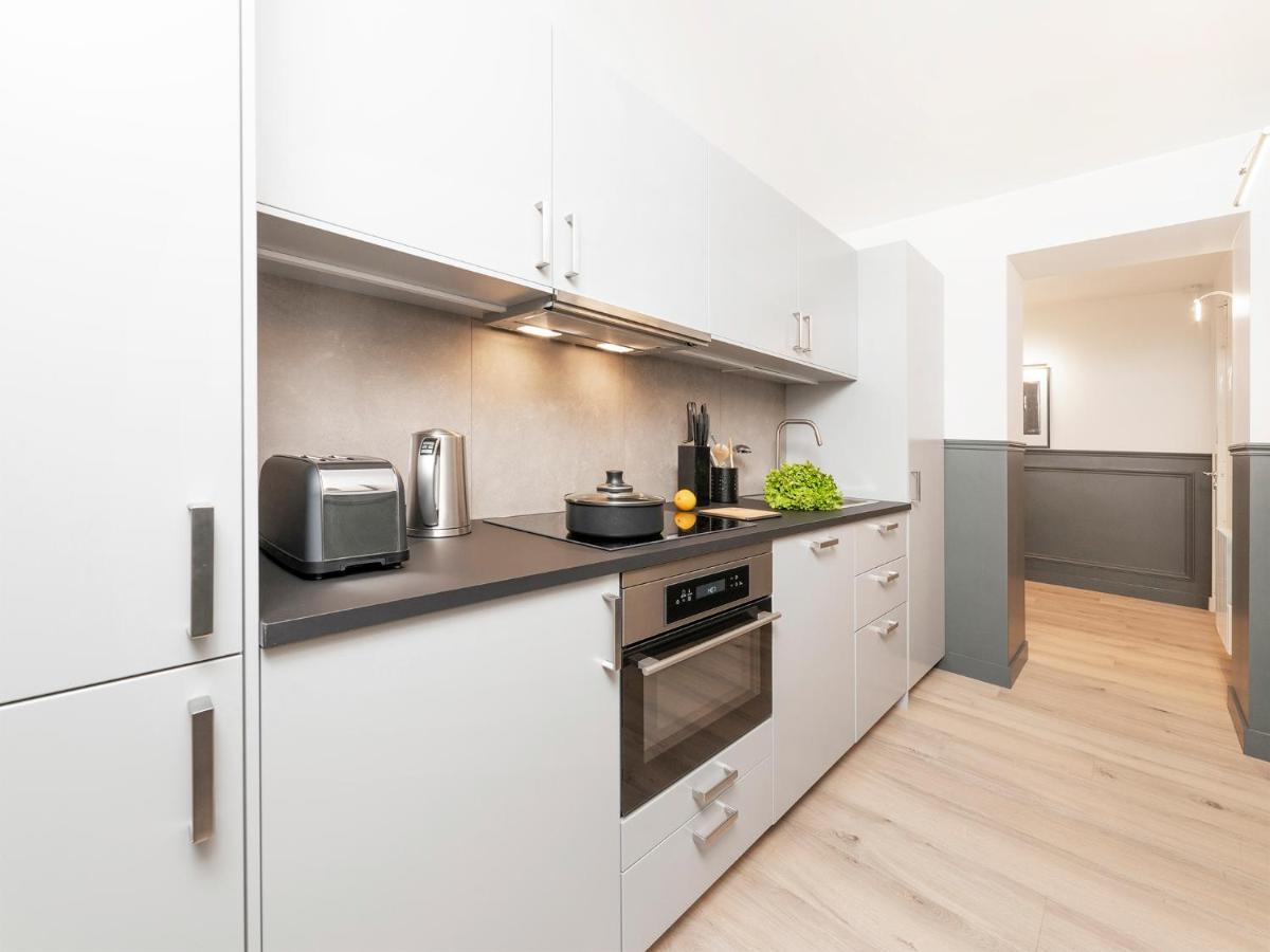 Livinparis - Luxury 3 Bedrooms Le Louvre Ii *